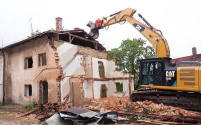 Planning a Full House Demolition? Here’s What You Need to Know Before You Begin